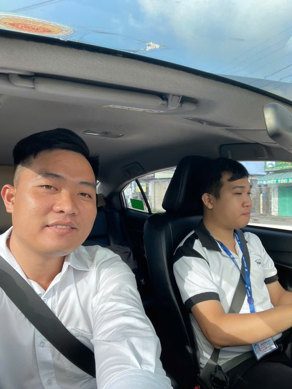 Hình ảnh hoạt động